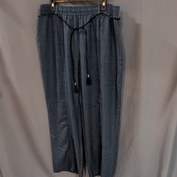 Soho Apparel Pants - SOHO Blue Slacks XL NWT